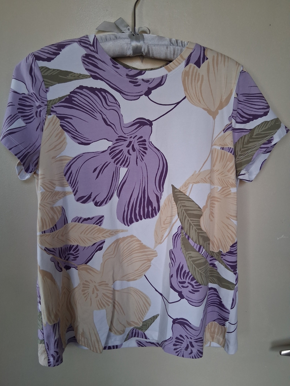 SUMMER SALE Chico's Lavender and Cream Floral Short-Sleeve Tee